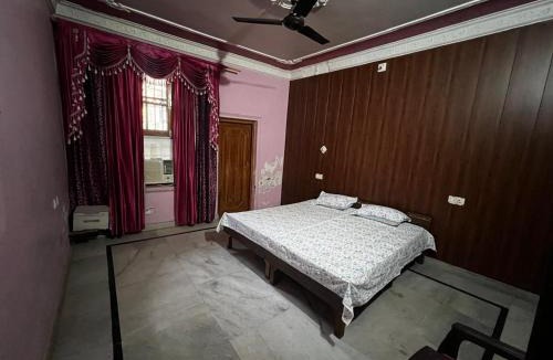 Jammu Apartment | Home stays subash nagar