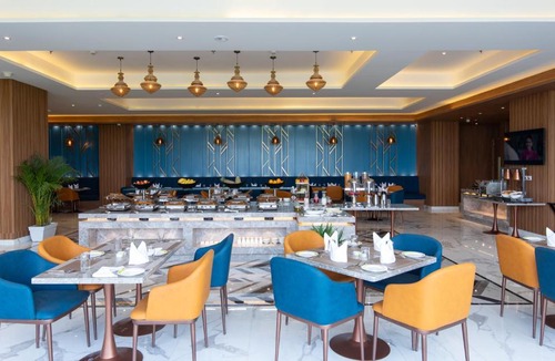 Alambagh Hotel | Hometel Lucknow - A Sarovar Hotel