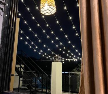 Bhanvarkuan Bed & Breakfast | Homly stays, premium 1BHK in the center of the city