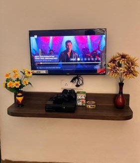 Bhanvarkuan Bed & Breakfast | Homly stays, premium 1BHK in the center of the city