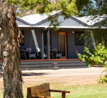 Cartwrights Hill Resort | Horseshoe Tourist Park