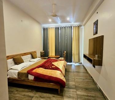 Jageshwar Dham Hotel | Hotal DESPRADES MRITYUNJAY INN