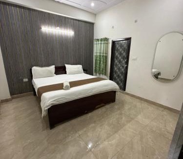 Agra Hotel | Hotal The Taj Moon