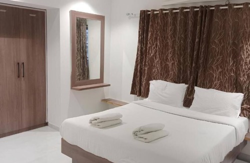 Pandharpur Hotel | Hotel Aishwarya