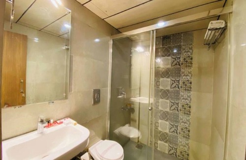 Civil Lines Hotel | Hotel Ajay International