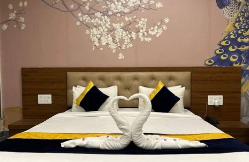 Bharatpur Hotel | Hotel Amar Vilas & Resort Bharatpur