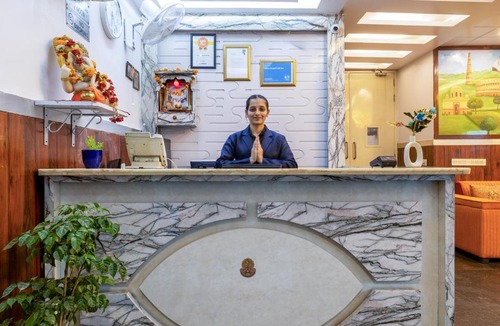 Mahipalpur Hotel | Hotel Anand International - Free Airport Pickup or Drop