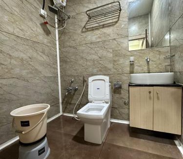Vadodara Hotel | HOTEL ATITHI INN