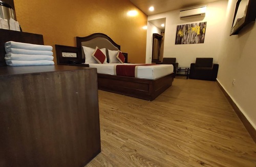 Mount Abu Hotel | Hotel Banjara Regalia
