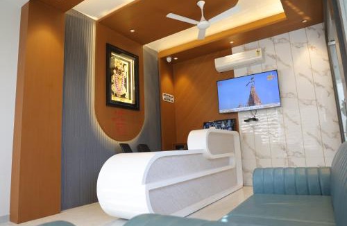Dwarka Hotel | Hotel Barai Palace