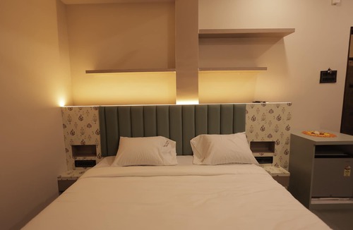 Valsad Hotel | Hotel Best Inn