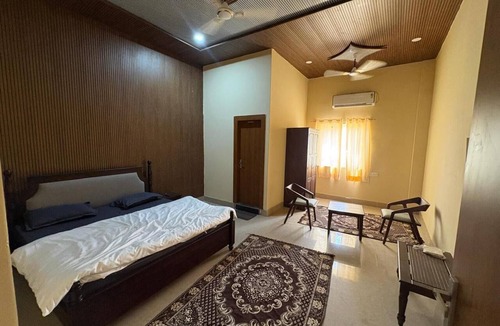 Jaisalmer Hotel | Hotel Bhargav Palace