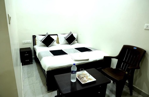 Ahmedabad Hotel | HOTEL BHAROSA BAPUNAGAR