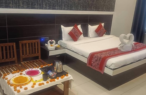Kukas Hotel | HOTEL BIRLA PALACE