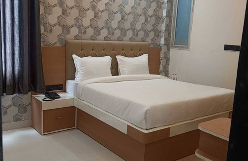 Kukas Hotel | HOTEL BIRLA PALACE