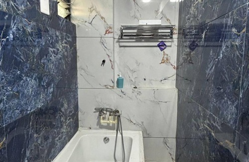 Ahmedabad Hotel | HOTEL BLUE SKY