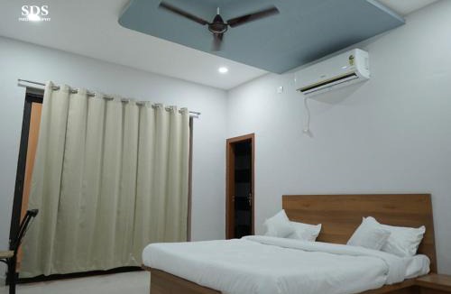 Sanchor Hotel | Hotel Chandra Hari Palace