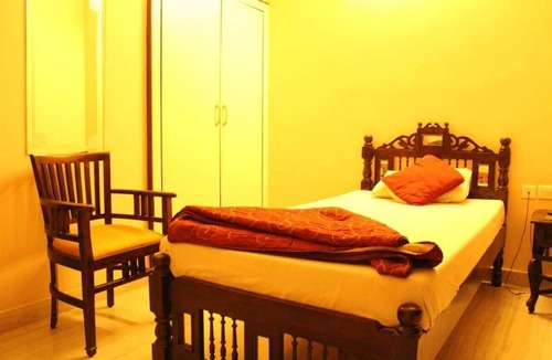 Bani Park Hotel | Hotel Chit Chat Palace