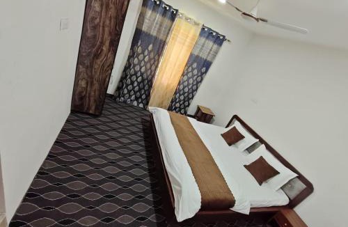 Kargil Hotel | Hotel D Latti