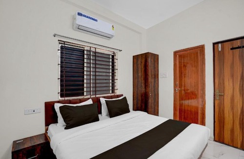 Kolar Road Hotel | Hotel Day & Night Stay
