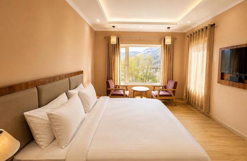 Leh Hotel | Hotel Dekiling by Eastlynn Collections