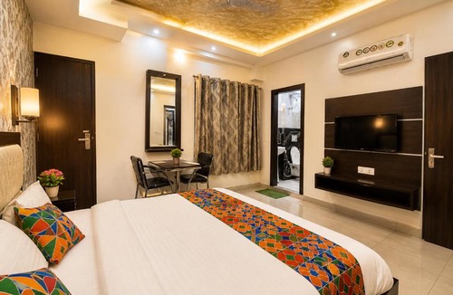Taj Ganj Hotel | Hotel Deluxe Star Taaj