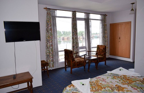 Dal Lake Hotel | Hotel Duke