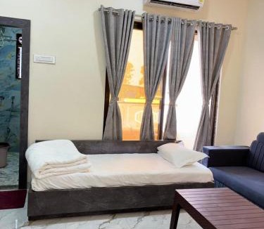 Bhiwandi Hotel | Hotel Food Avenue