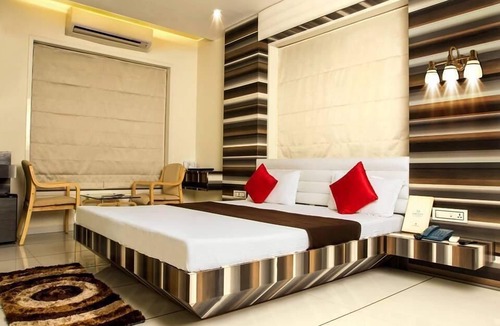 Navsari Hotel | Hotel Fun City