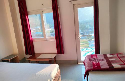 Uttarkashi Hotel | Hotel Ganpati place