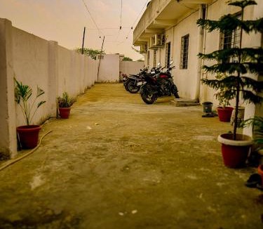 Nagpur Hotel | Hotel GK Lodging & Boarding