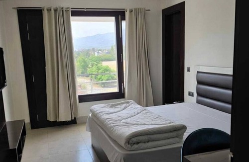 Tanakpur Hotel | Hotel Golden Peak