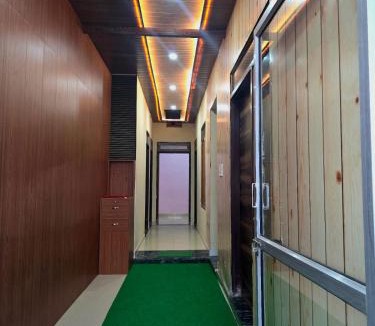 Sikar Hotel | Hotel Gopal Palace
