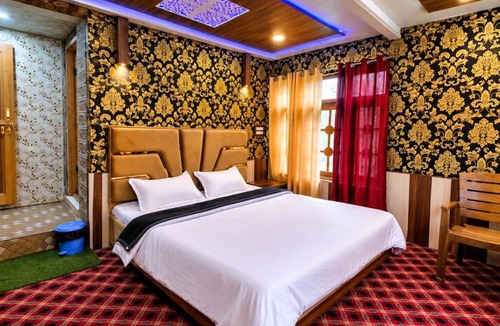 Gulmarg Hotel | Hotel GRITTI CASTLE