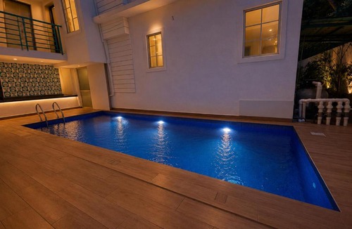 Vagator Hotel | Hotel H F at Assagao North Goa