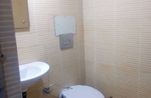 Mayapur Hotel | Hotel Heavens Guest House Haridwar