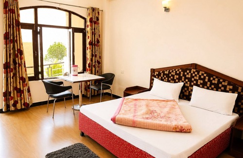 Jaiharikhal Hotel | Hotel Hill Top Forest Palace