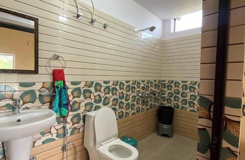 Bhimtal Hotel | Hotel in Bhimtal Breeze Mount