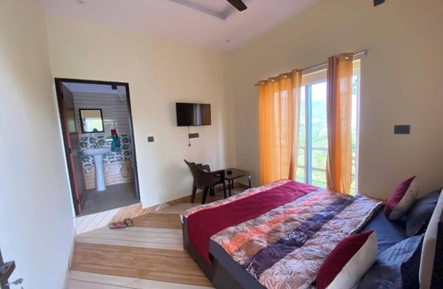Bhimtal Hotel | Hotel in Bhimtal Breeze Mount