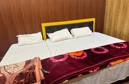 Misrikh Hotel | Hotel in Naimisharanya