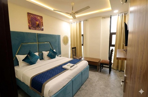 Indirapuram Hotel | Hotel Indrapuram Grand The Premium Rooms