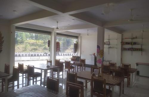 Raghogarh House | Hotel jain shree family restaurant
