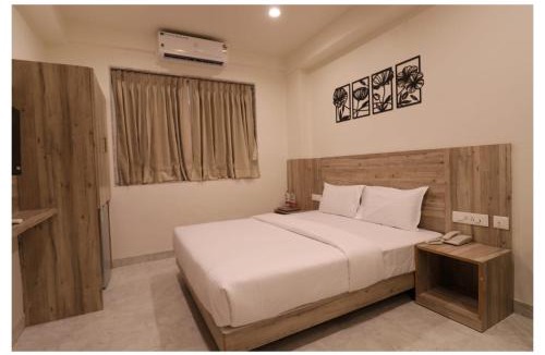 Solapur Hotel | Hotel Jay Palace Inn