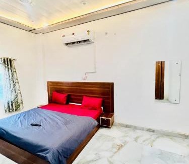 Sikandra Hotel | Hotel Jazz Suit Villa