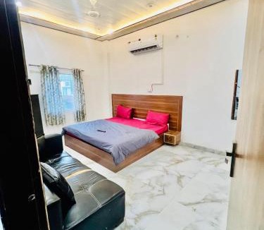Sikandra Hotel | Hotel Jazz Suit Villa