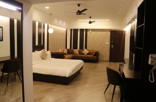 Jabalpur Hotel | hotel kadamb tree