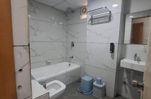 Navrangpura Hotel | Hotel Kalyan Palace