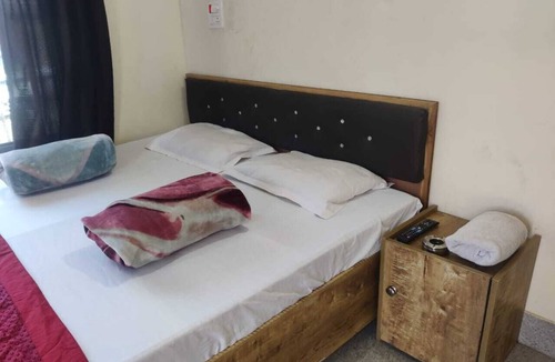 Rajgarhi Hotel | Hotel Kamal Ganga & Restaurant