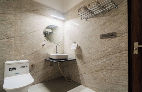 Sanganer Hotel | Hotel Kanha & Banquet
