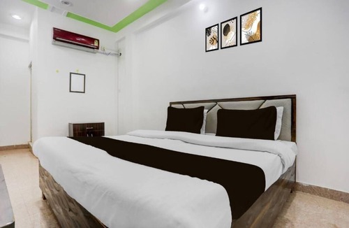 Phulpur Hotel | Hotel kartikey